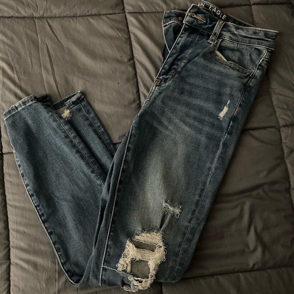 American Eagle High Rise Distressed Skinny Jeans